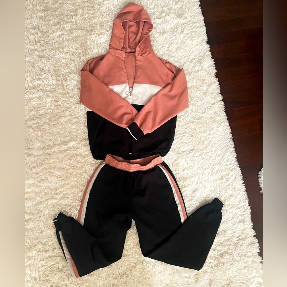 Zara Matching Set (joggers + hoodie)
